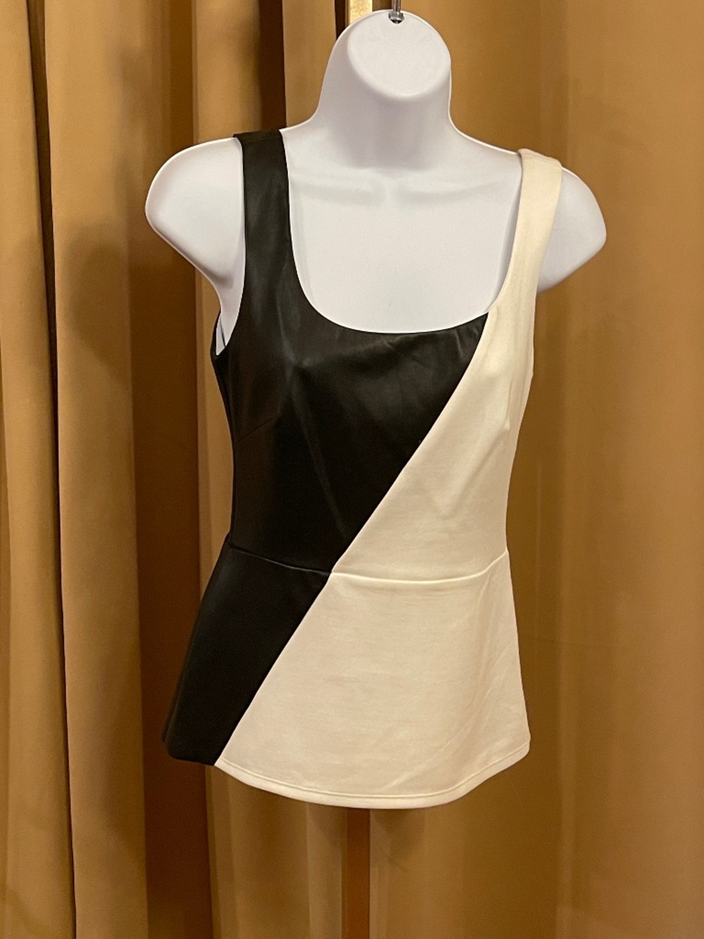 Bailey 44 Black, White Diagonal blocked Faux Leather Peplum Top Size XS